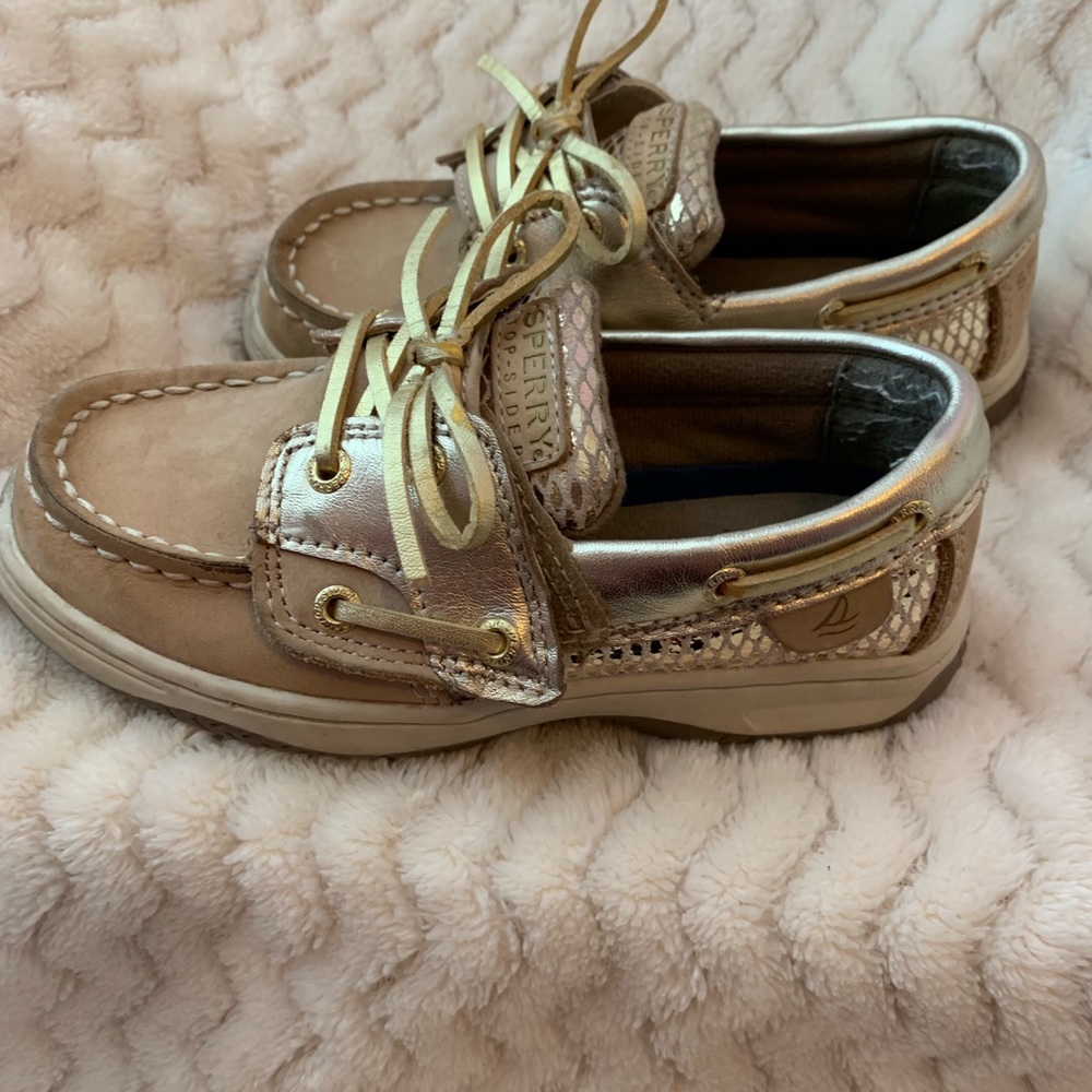 Sperry bluefish